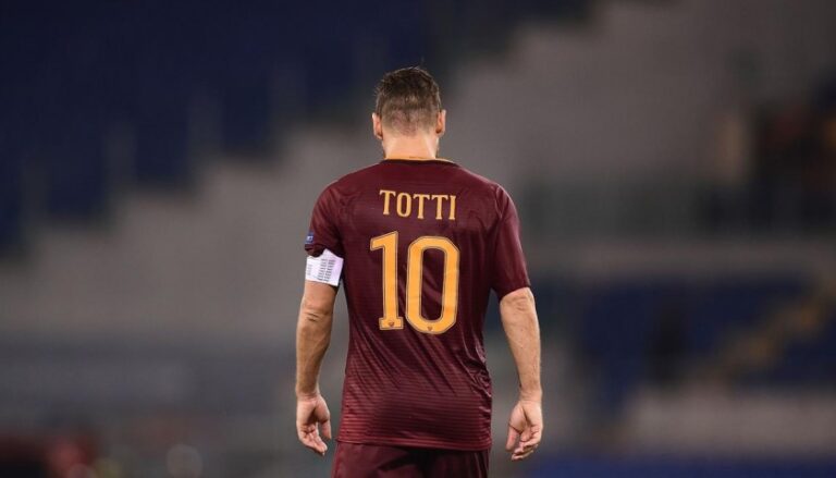 Francesco Totti guarito dal Covid: “Era polmonite bilaterale”
